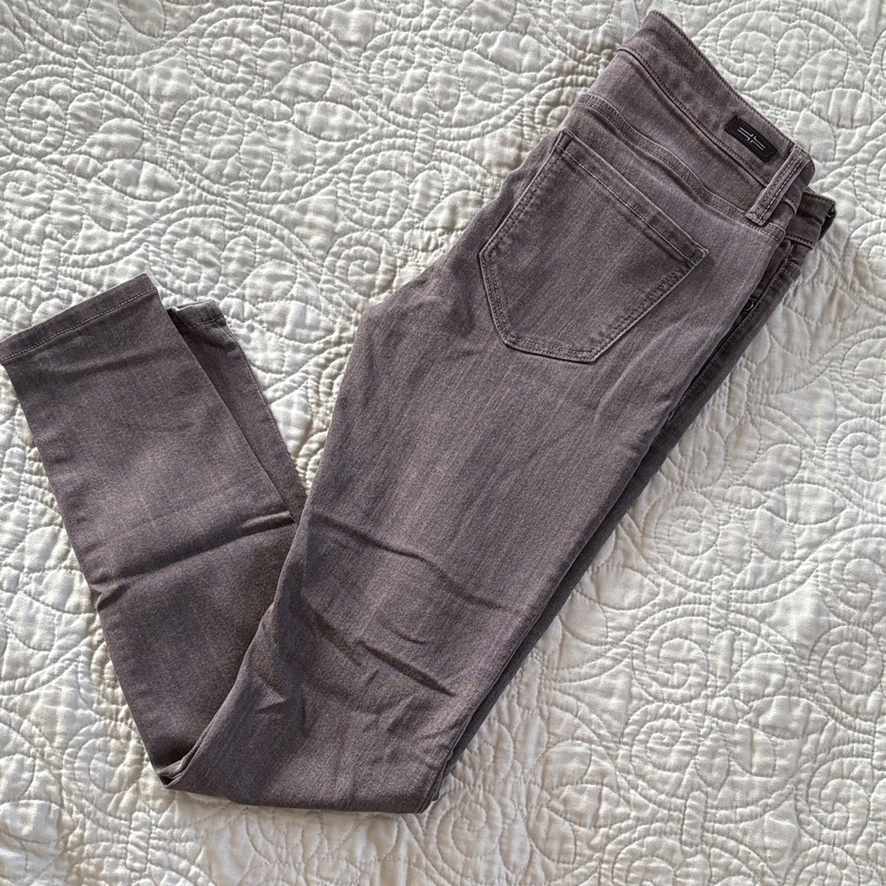 Liverpool Gray Skinny Jeans 🩶